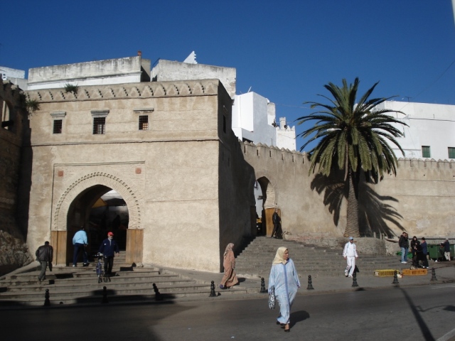 Una de las puertas de entrada a la medina